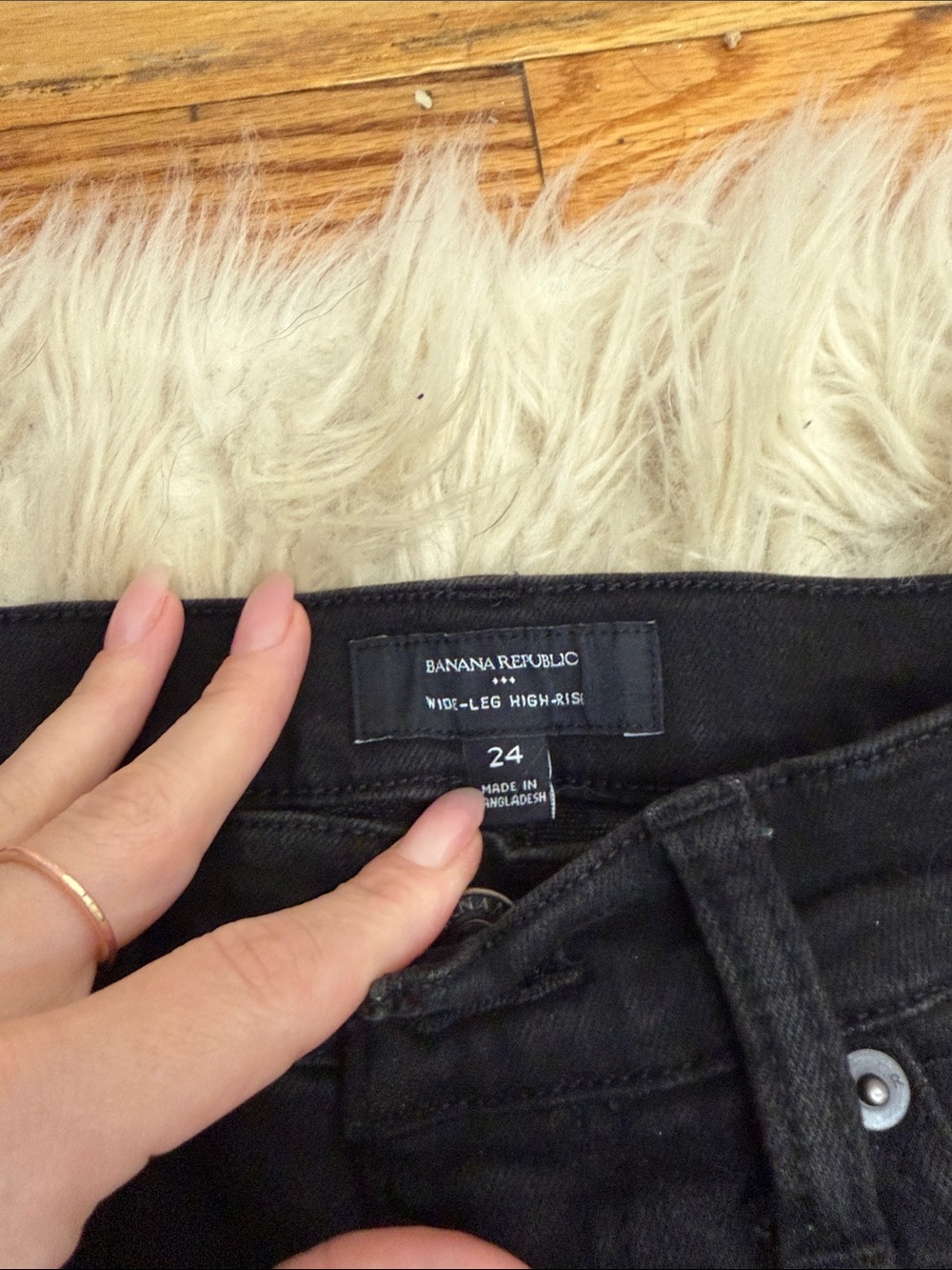 Banana Republic Wide-Leg High-Rise Black Jeans – Size 24 - Picture 5 of 5